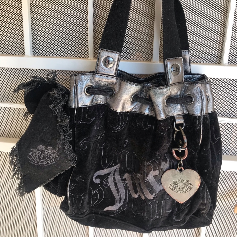 Juicy contour velour daydreamer bag
